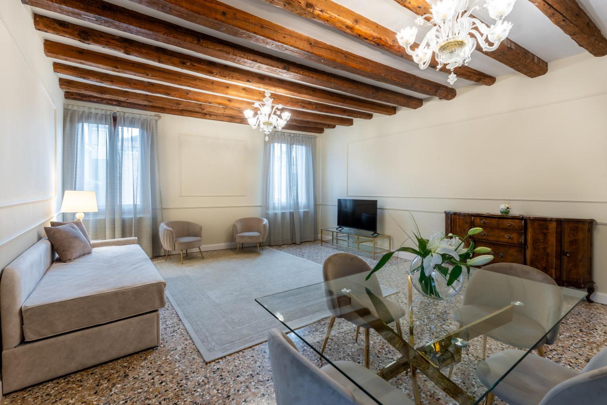 San Vio Palace Luxury Apartments 베니스 외부 사진