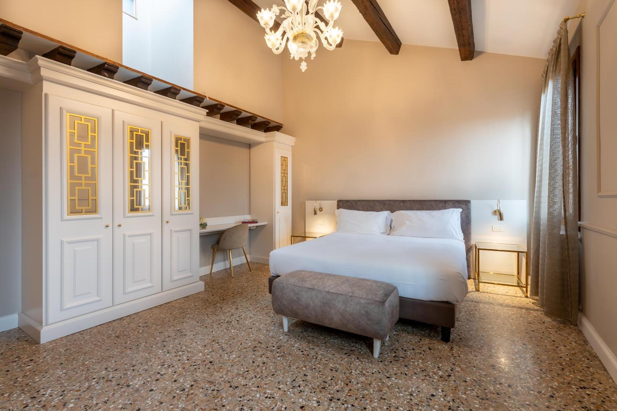 San Vio Palace Luxury Apartments 베니스 외부 사진