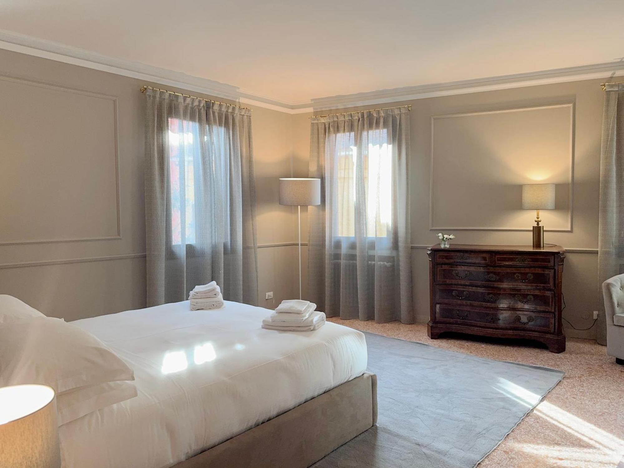 San Vio Palace Luxury Apartments 베니스 외부 사진
