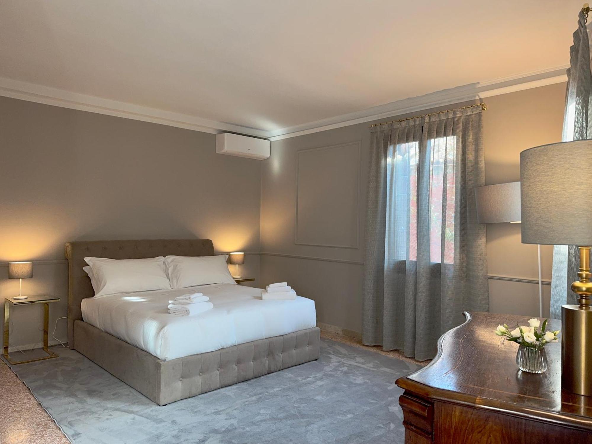 San Vio Palace Luxury Apartments 베니스 외부 사진