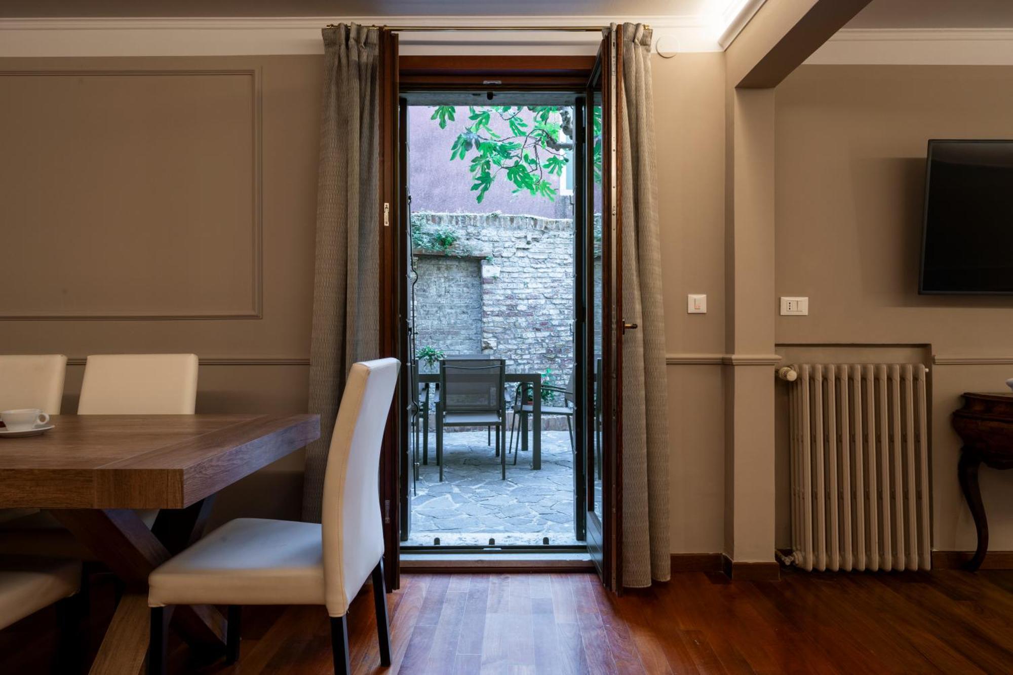 San Vio Palace Luxury Apartments 베니스 외부 사진